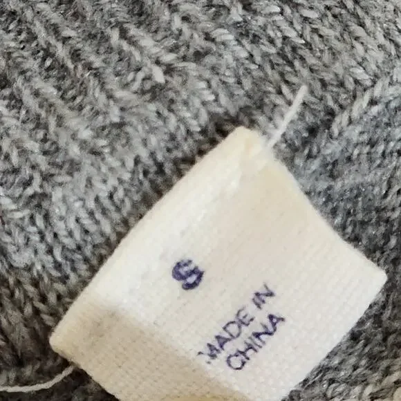 Grey Gray Striped Small Gap Sweater - Picture 4 of 5